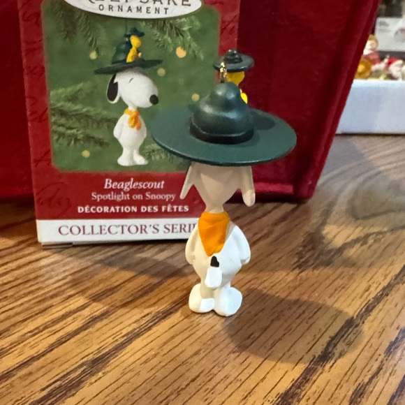Keepsake Ornament Beaglescout Snoopy - Picture 3 of 5